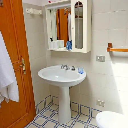 Casa Nanni - 50 Mt Dal Mare Apartment *
